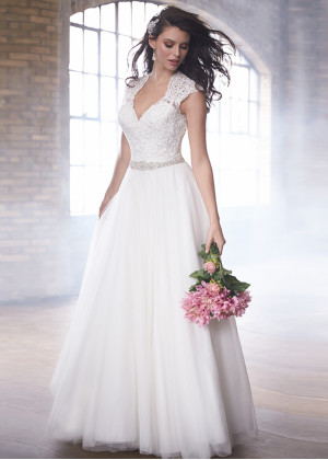 Queen Anne Neckline Ivory Lace Tulle Wedding Dress With Beaded Belt